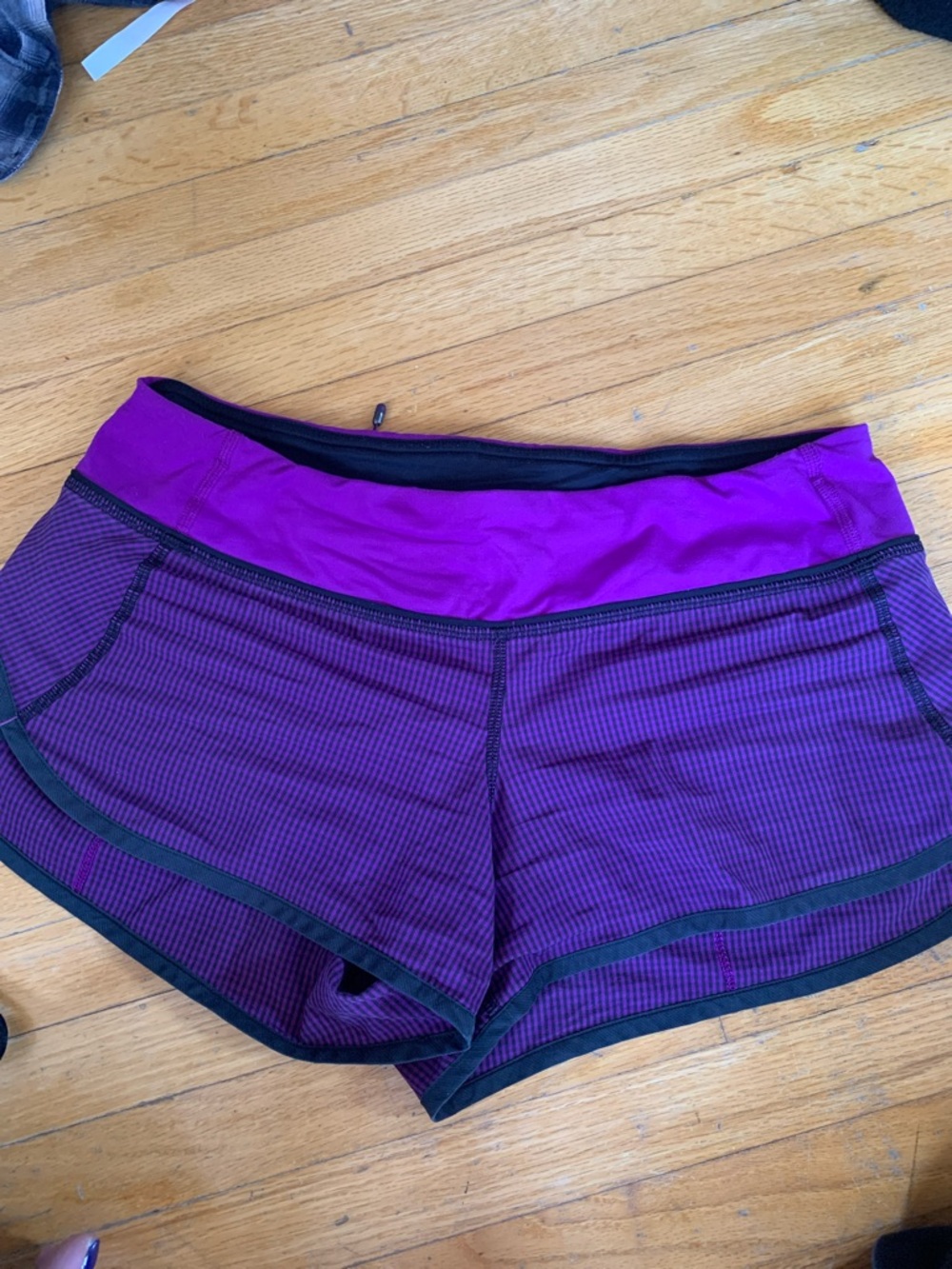 Lululemon Short shorts